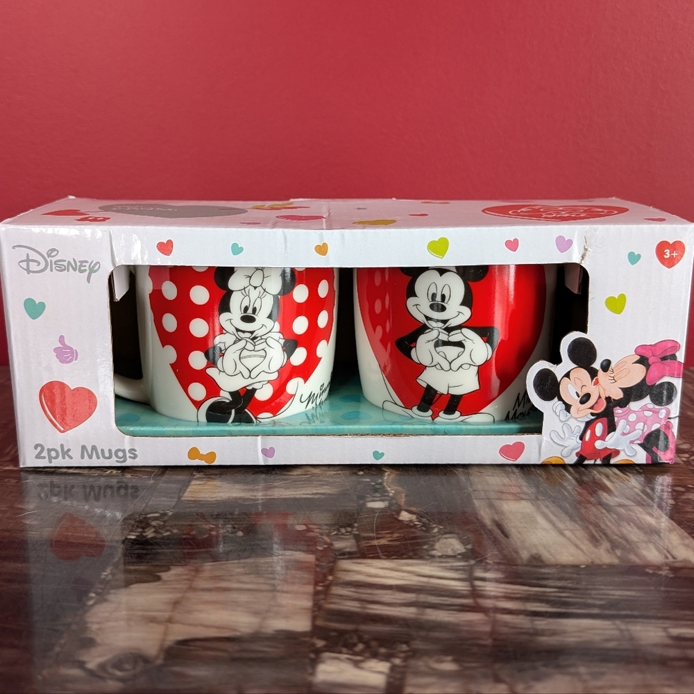 Disney 2 Pack Mugs Set - Heart Design Mickey and Minnie Mouse Boxed Mug Set
